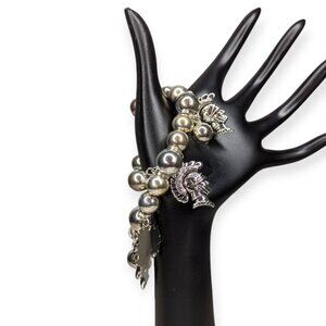 Silver Tone Roman Soldier and Faux Pearls Elastic Bracelet